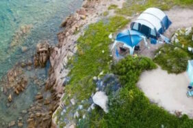 Campings met de beste naaktstranden op Sardinië